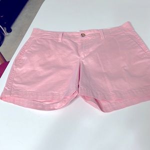 Old Nave ladies Pink shorts NWOT 5” Size 6 Reg Standard